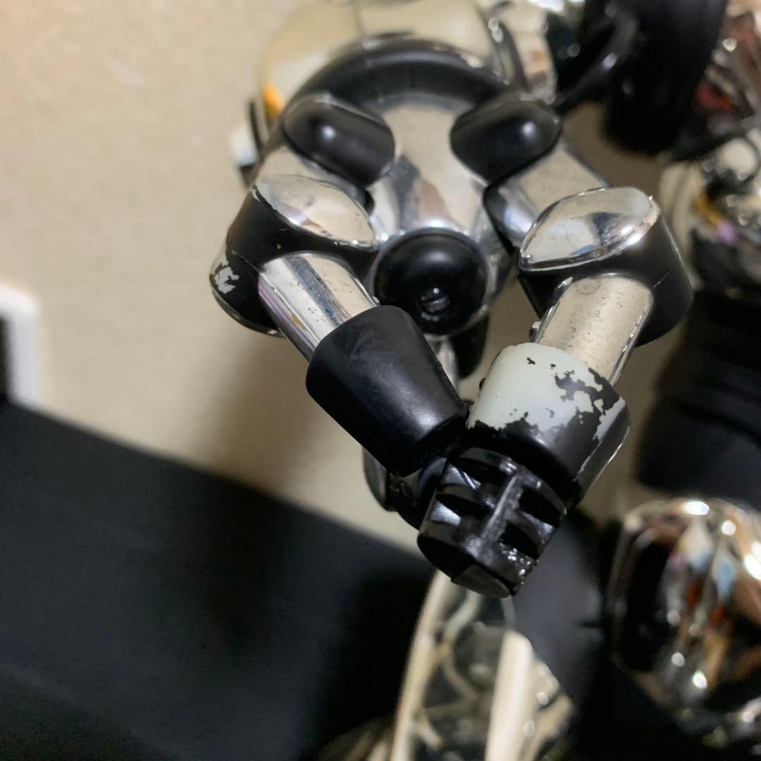 ロボサピエン WowWee Robosapien 二足歩行 ラジコン