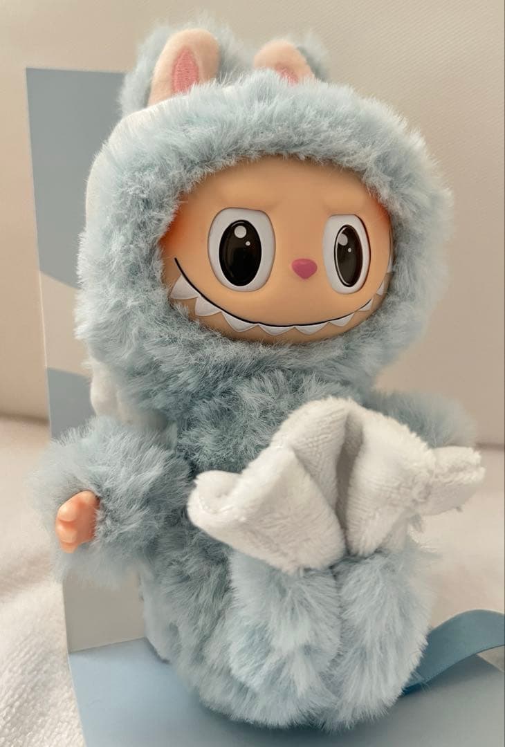 【新品】海外限定LABUBU ラブブ ぬいぐるみ ふわふわ