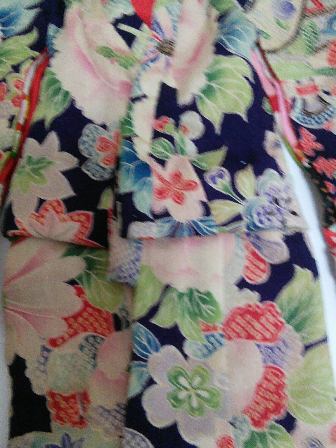 市松人形着物　古布手縫い3