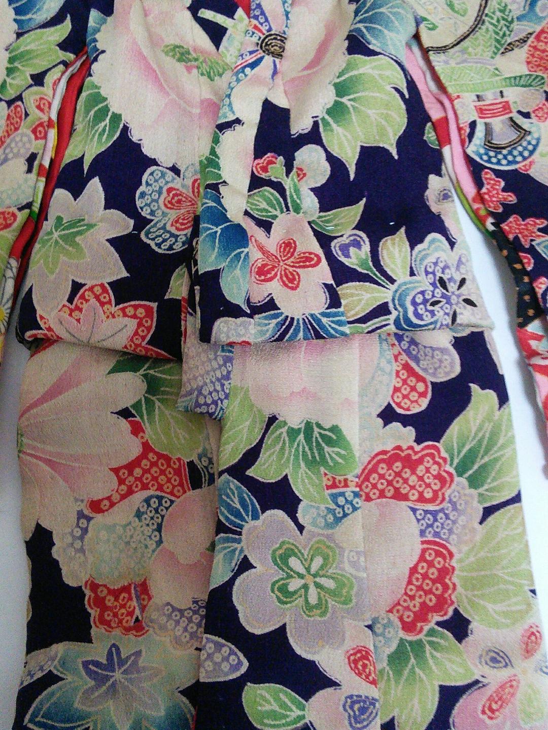 市松人形着物　古布手縫い3