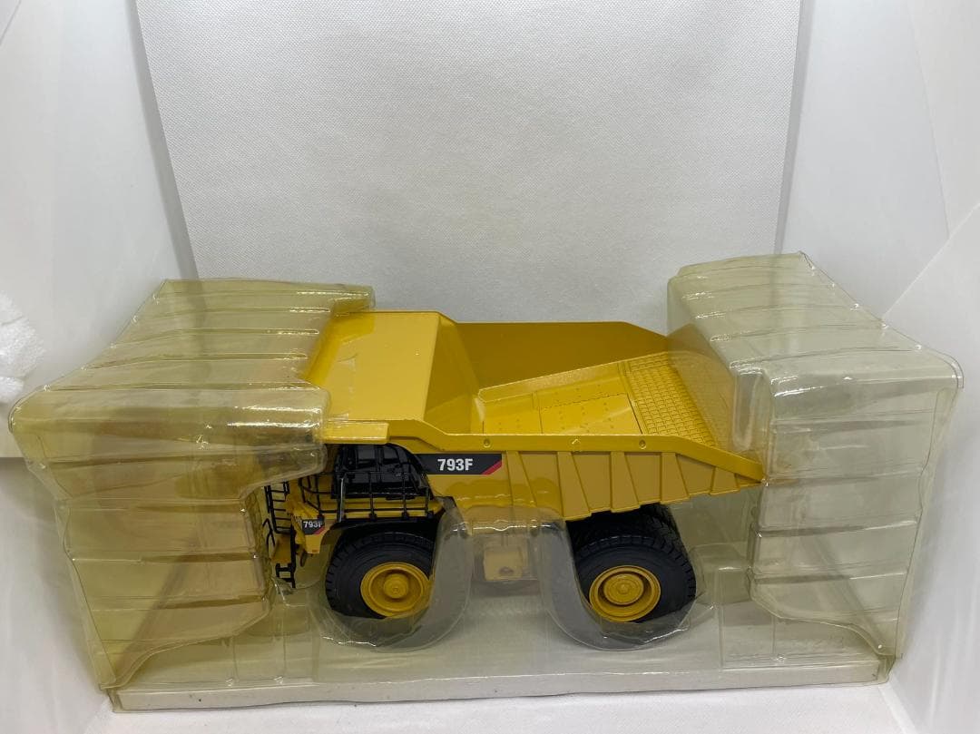 フィアット君　602-005 1/50 CAT 793F MINING