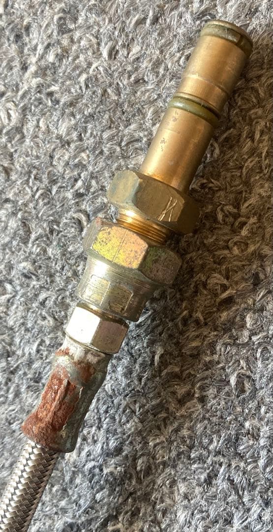 ジャンク品 ボンベアダプター