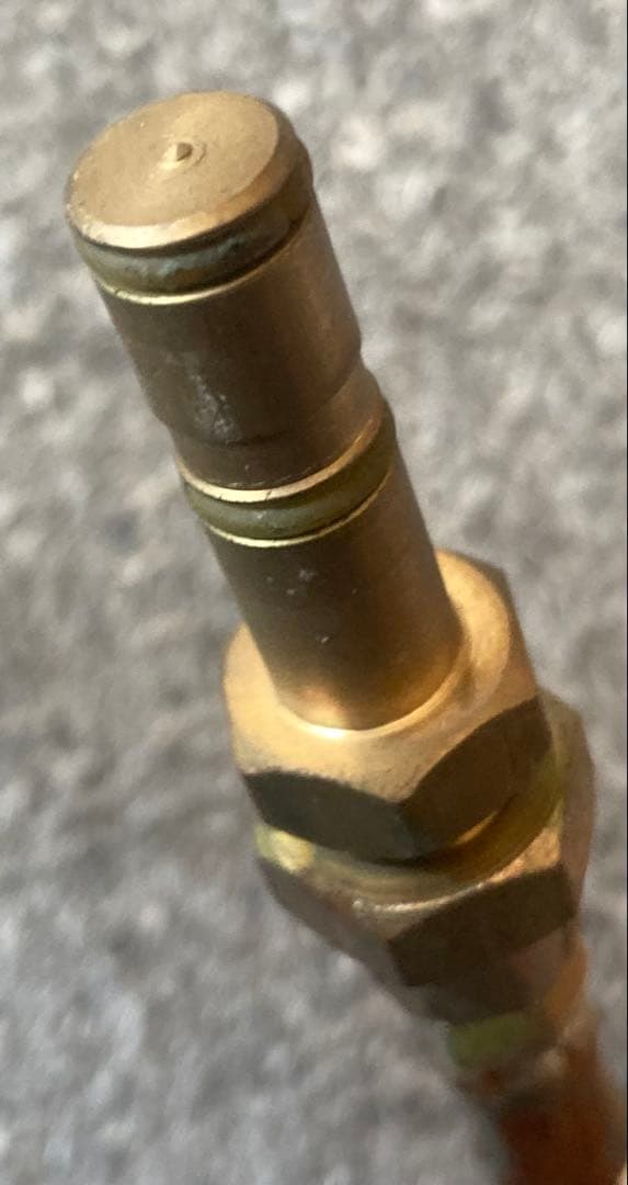 ジャンク品 ボンベアダプター