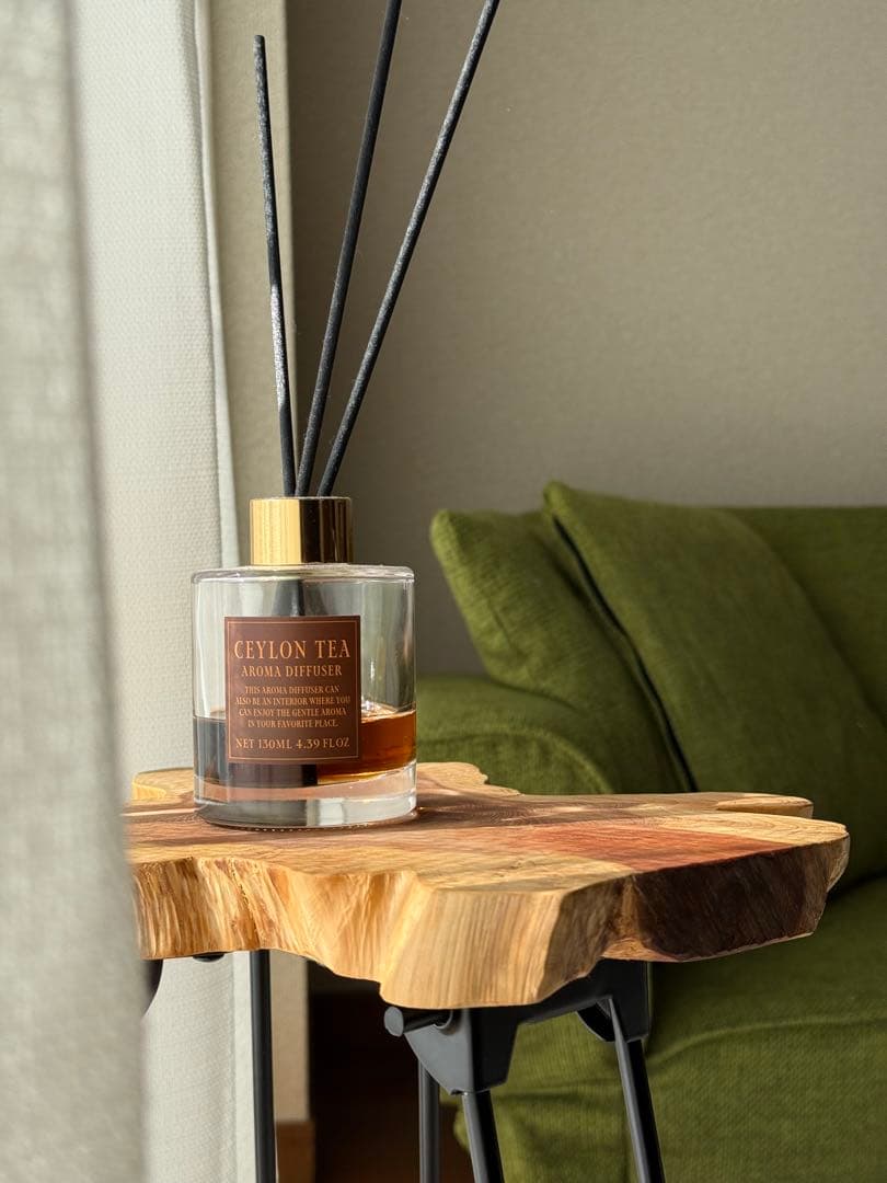 ミニ　コーヒーテーブル　サイドテーブル　天然木　一枚板(k008)一点もの