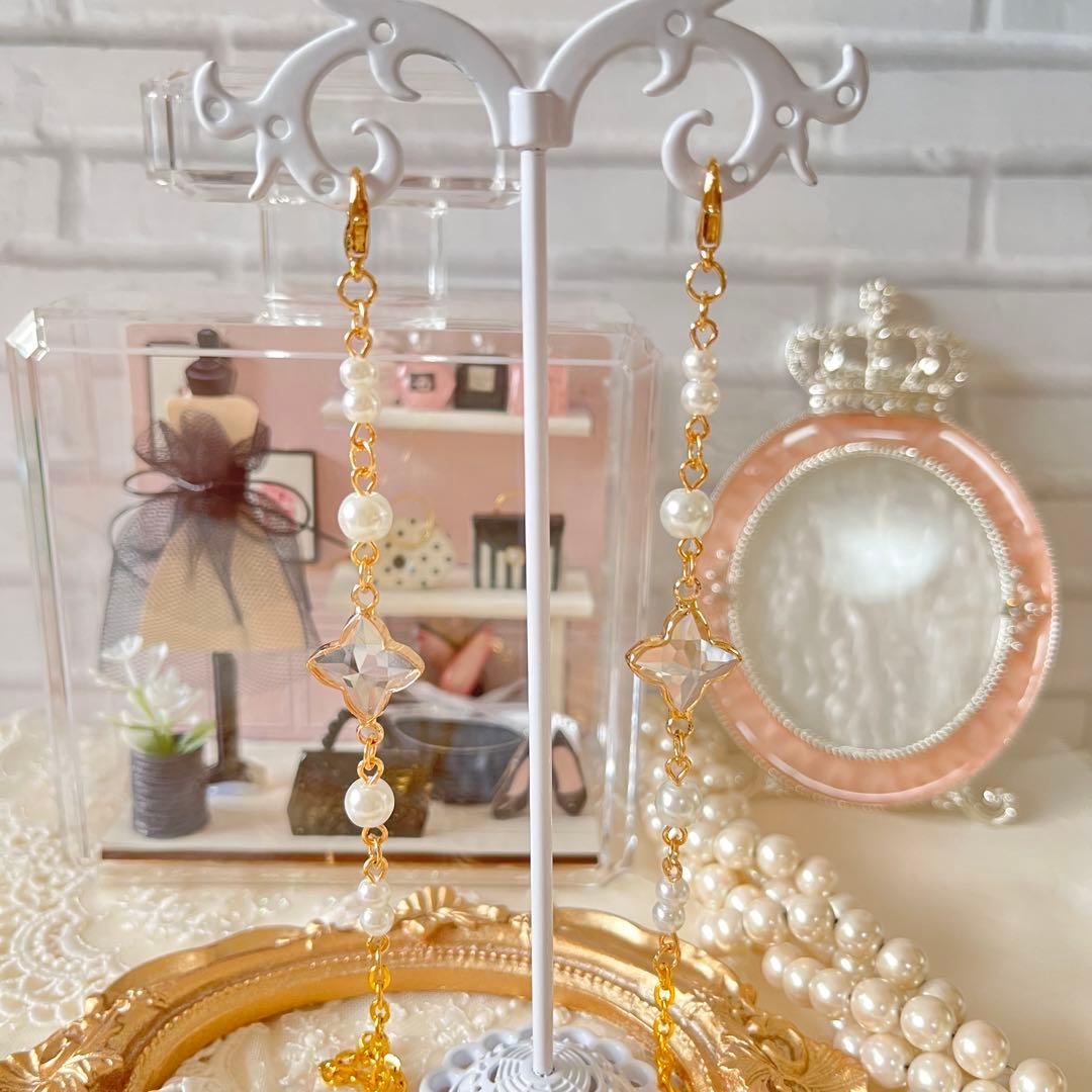 ♪❤️ 花　パール　ガラスチャーム　マスクチェーン　メガネチェーン　メガネ