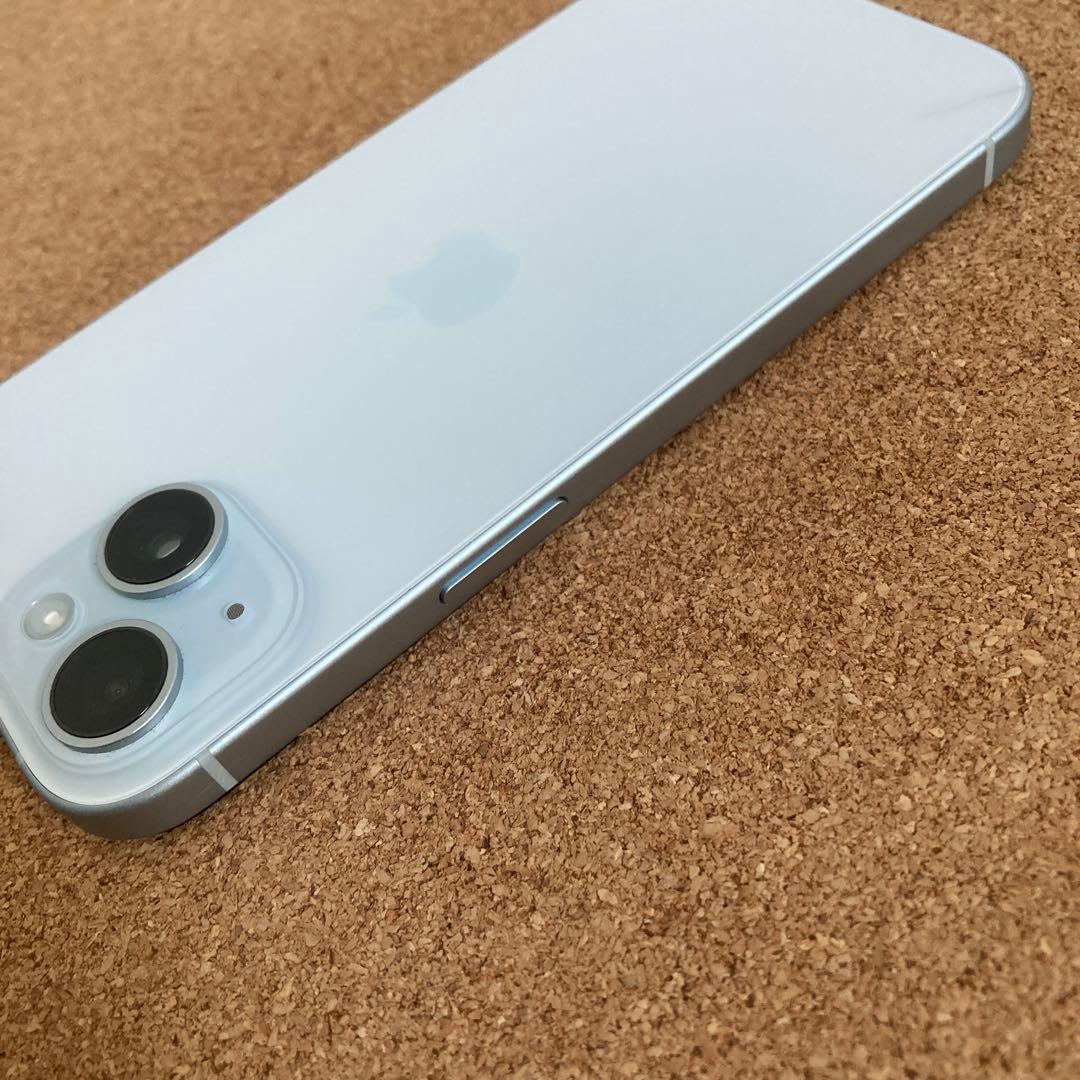 2272【早い者勝ち】電池新品☆iPhone15 256GB SIMフリー☆