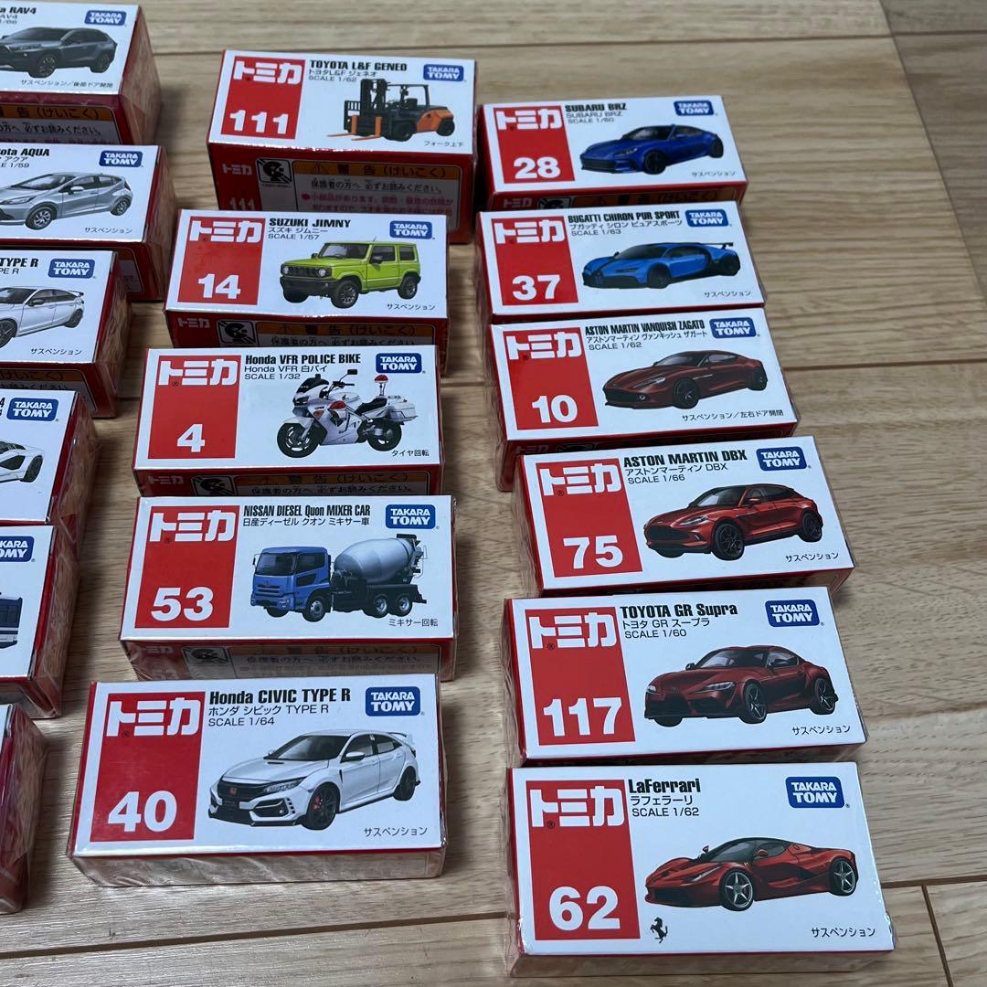 トミカ　25台まとめ売り　車、バイク、トラック等