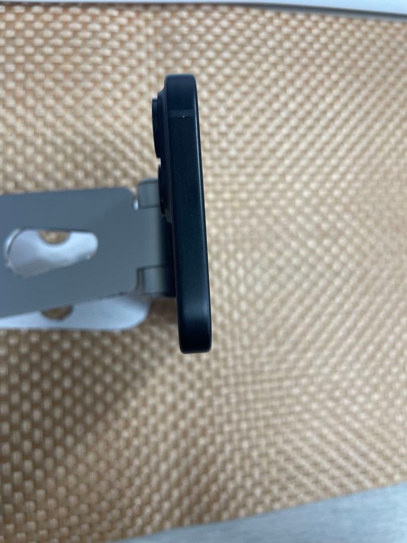 iPhone 15 128 GB ブラックSIMフリー【7984】