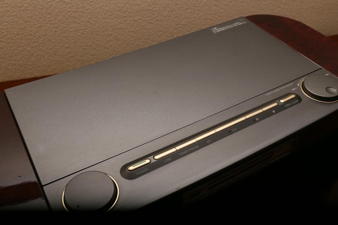 ★ SONY D-3000セレブリティ ( CD 不可）