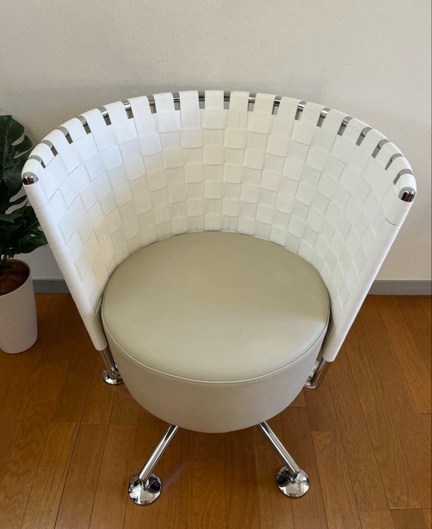 ドイツ　COR コア　サーコ　ラウンジチェア　本革　ポストモダン　39万　美品