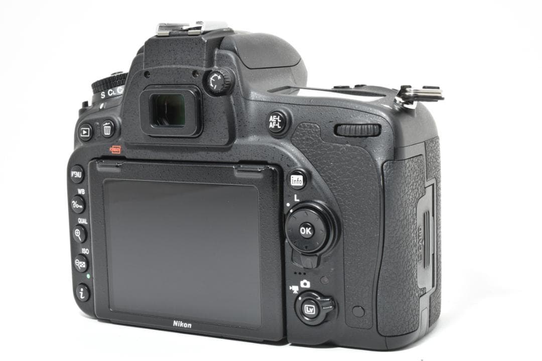 ■美品■Nikon ニコン D750 ボディ