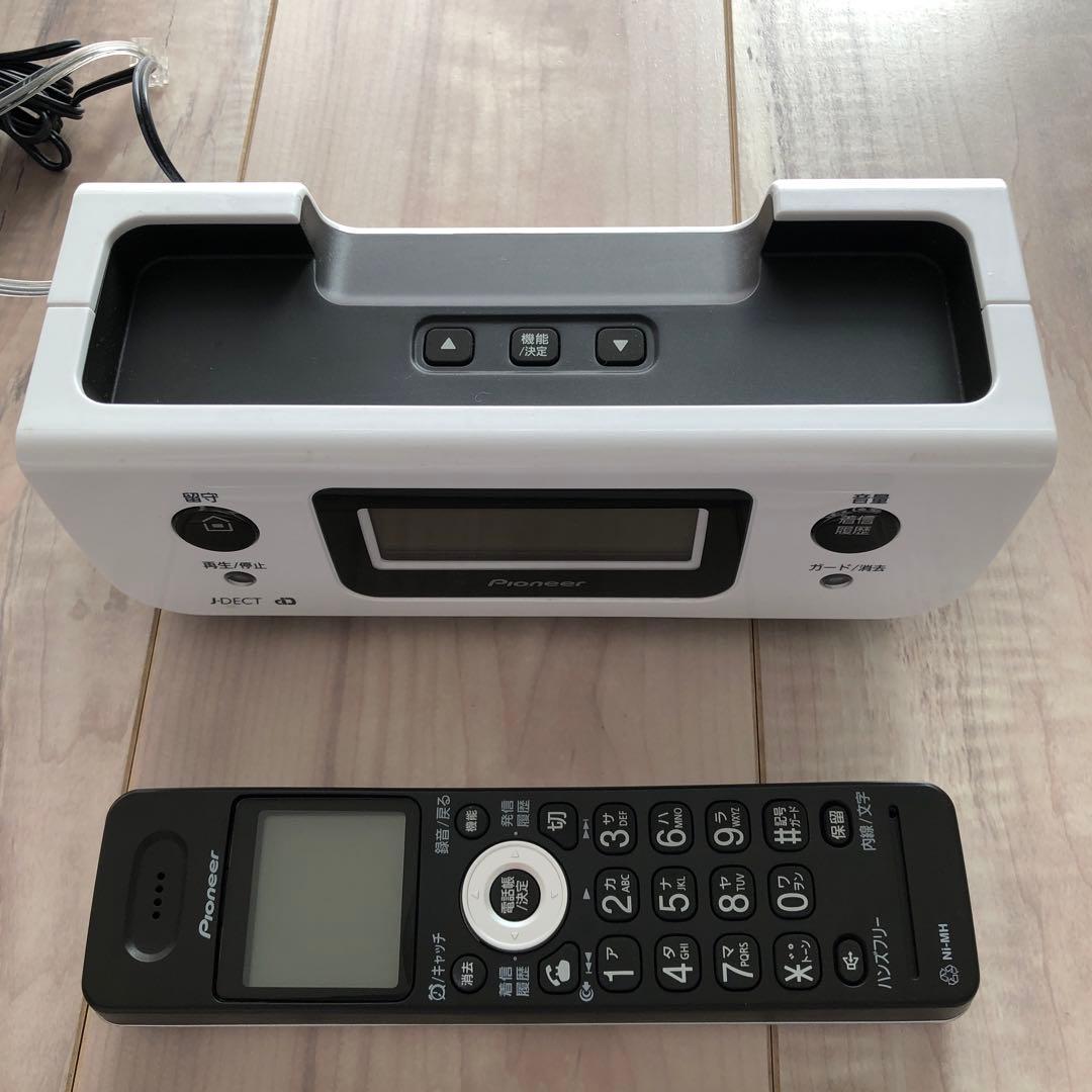 コードレス留守番電話　TF-FD31S-W [ピュアホワイト]