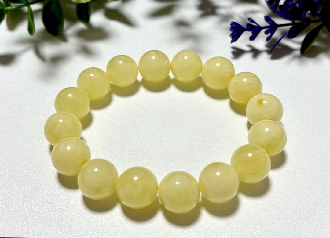 夢幻品質　宝石クオリティ　時空を超越した奇跡の宝石　幻の天然ロイヤルアンバー