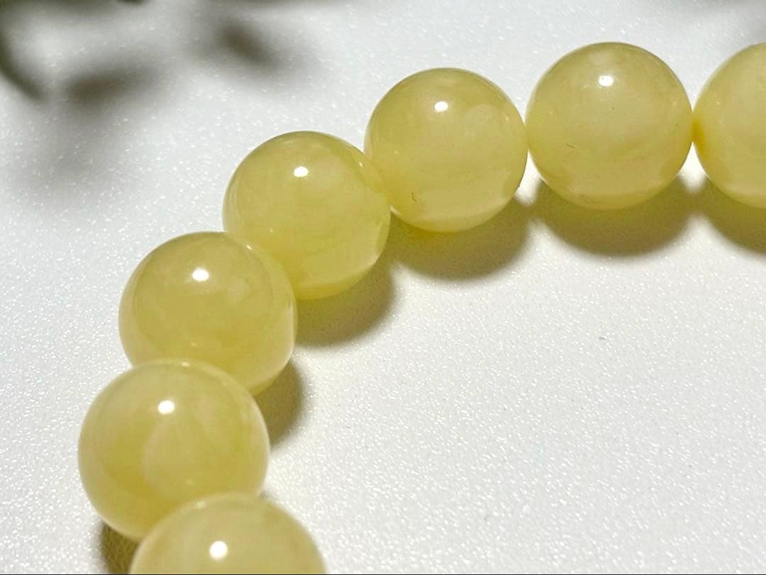 夢幻品質　宝石クオリティ　時空を超越した奇跡の宝石　幻の天然ロイヤルアンバー