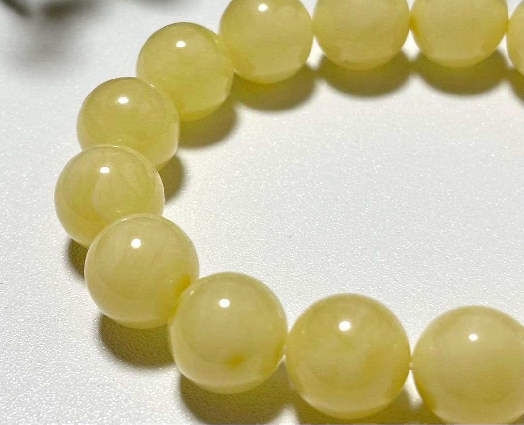 夢幻品質　宝石クオリティ　時空を超越した奇跡の宝石　幻の天然ロイヤルアンバー