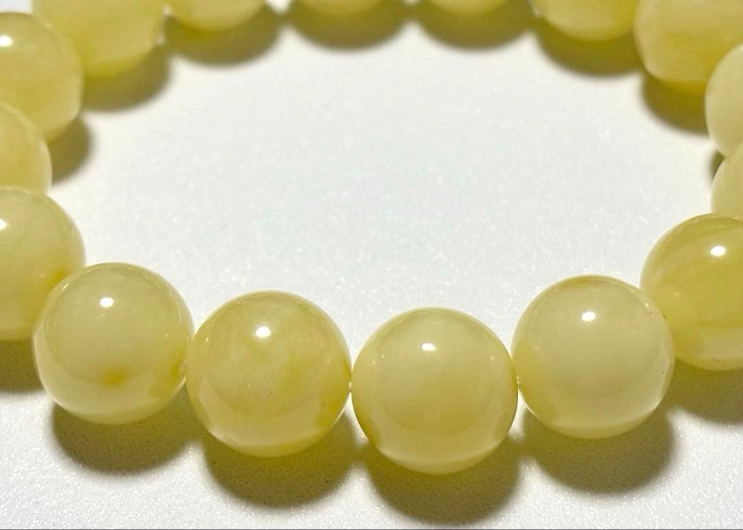 夢幻品質　宝石クオリティ　時空を超越した奇跡の宝石　幻の天然ロイヤルアンバー