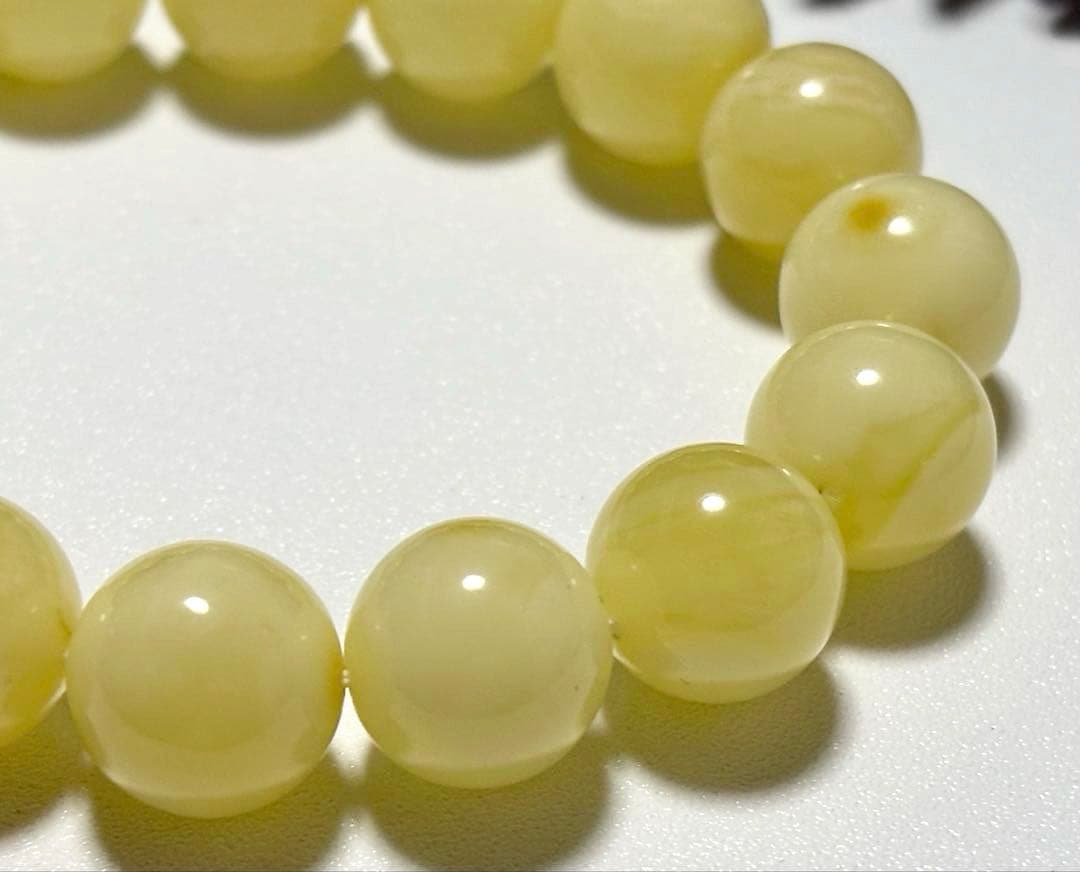 夢幻品質　宝石クオリティ　時空を超越した奇跡の宝石　幻の天然ロイヤルアンバー