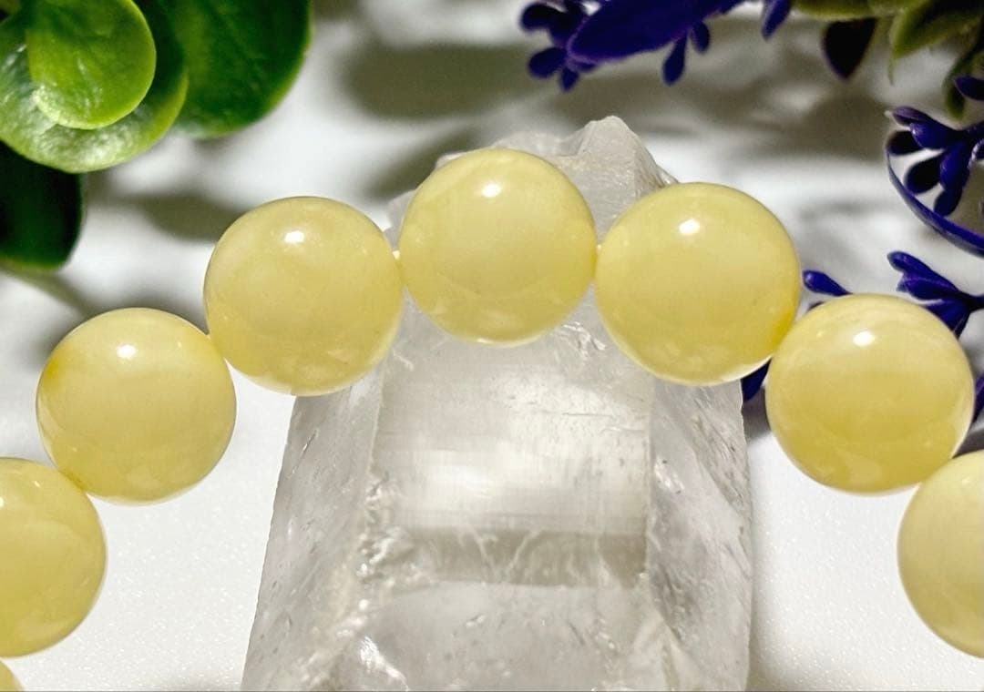 夢幻品質　宝石クオリティ　時空を超越した奇跡の宝石　幻の天然ロイヤルアンバー