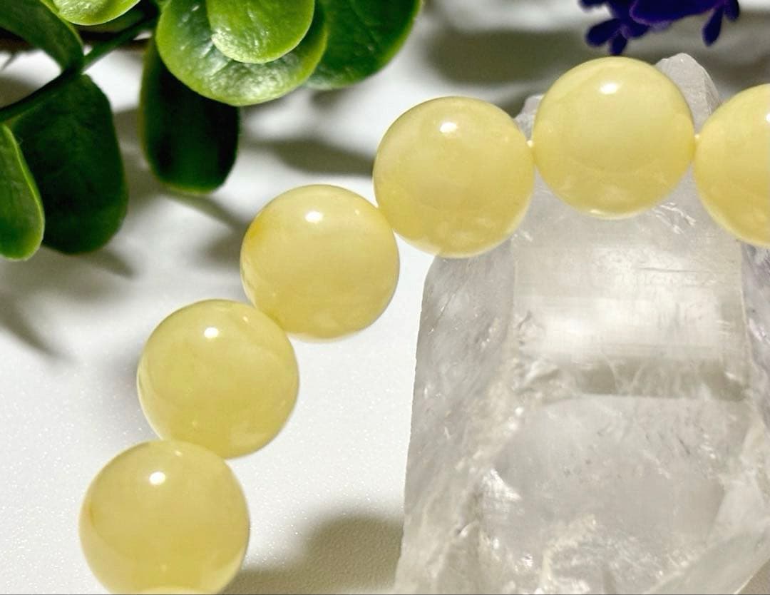 夢幻品質　宝石クオリティ　時空を超越した奇跡の宝石　幻の天然ロイヤルアンバー