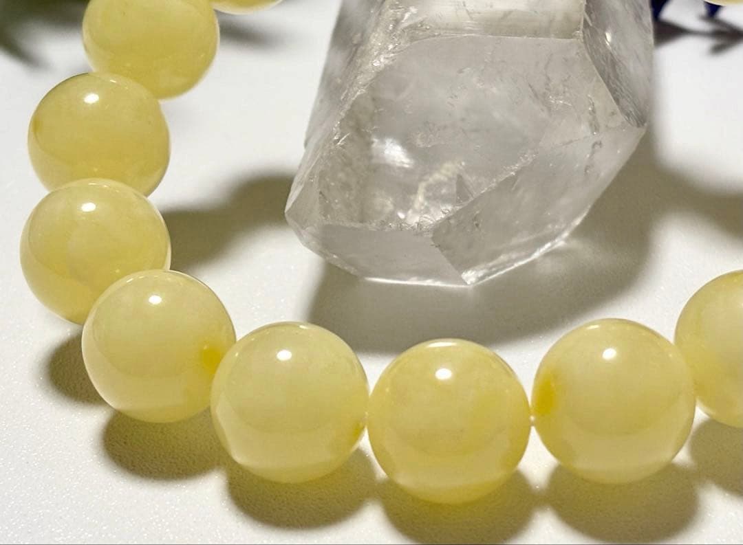 夢幻品質　宝石クオリティ　時空を超越した奇跡の宝石　幻の天然ロイヤルアンバー