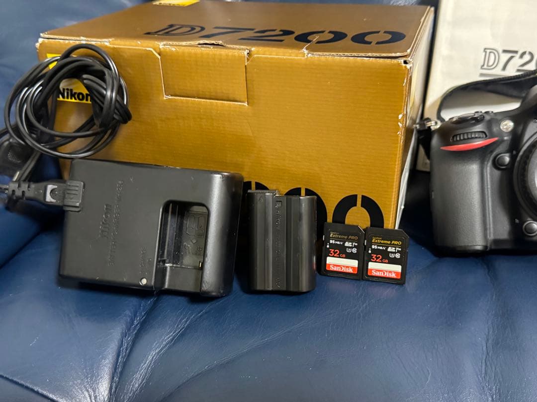ニコン Nikon D7200 ボディ デジタル一眼レフカメラ おまけ多数