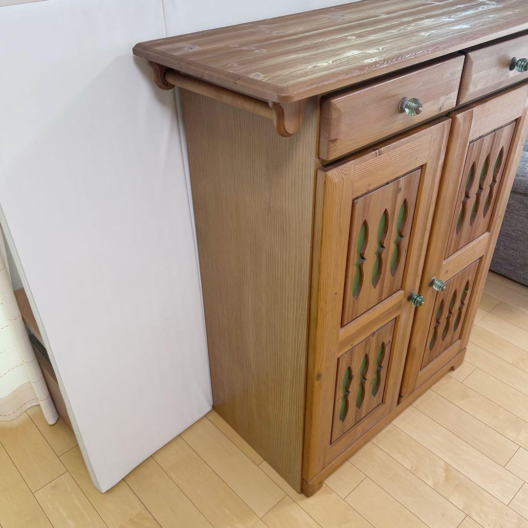 カントリー家具　LEGNATEC サイドボード　食器棚　パイン無垢材　キッチン