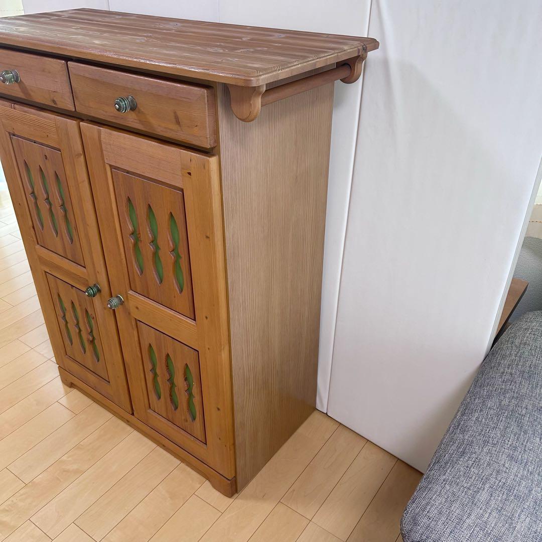 カントリー家具　LEGNATEC サイドボード　食器棚　パイン無垢材　キッチン