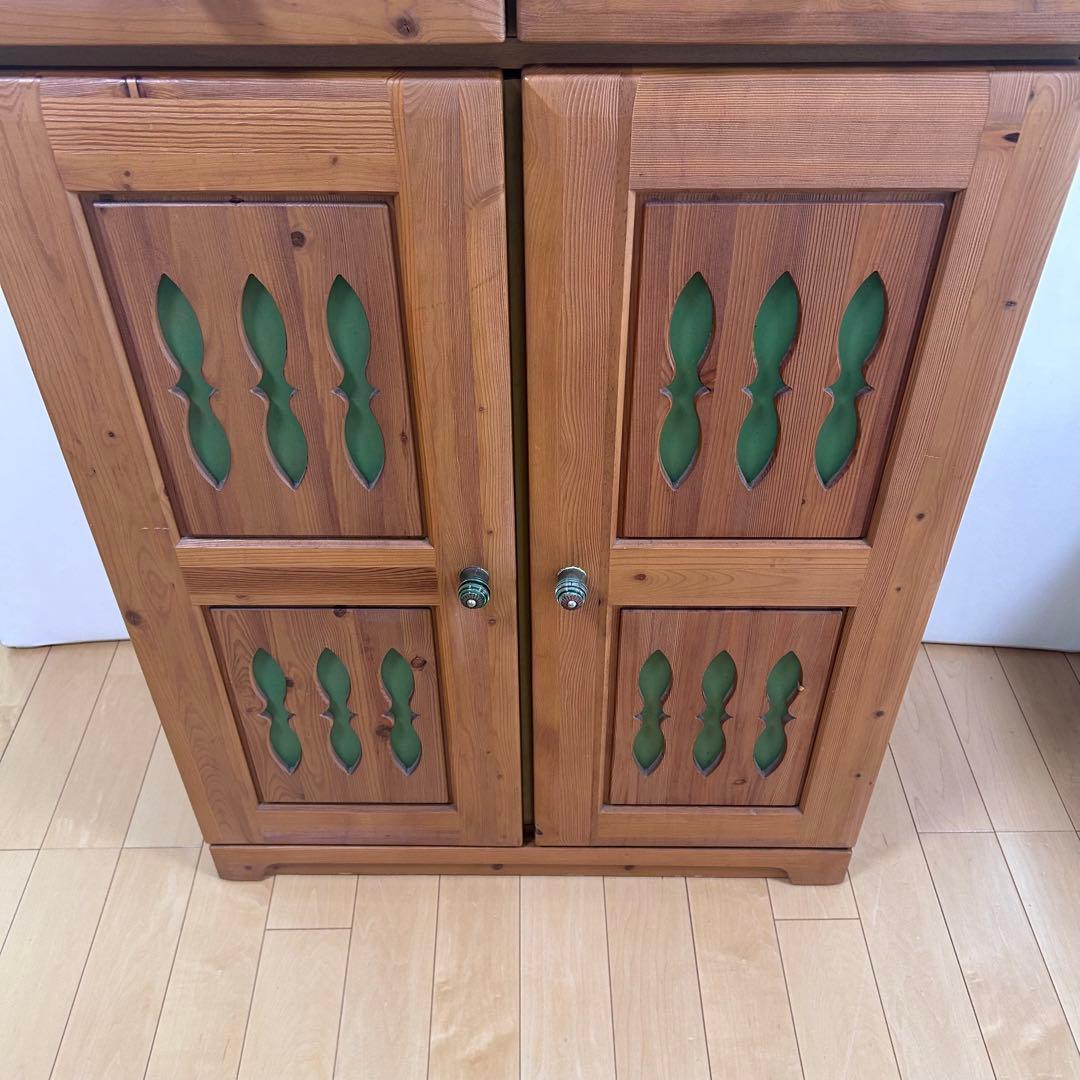カントリー家具　LEGNATEC サイドボード　食器棚　パイン無垢材　キッチン