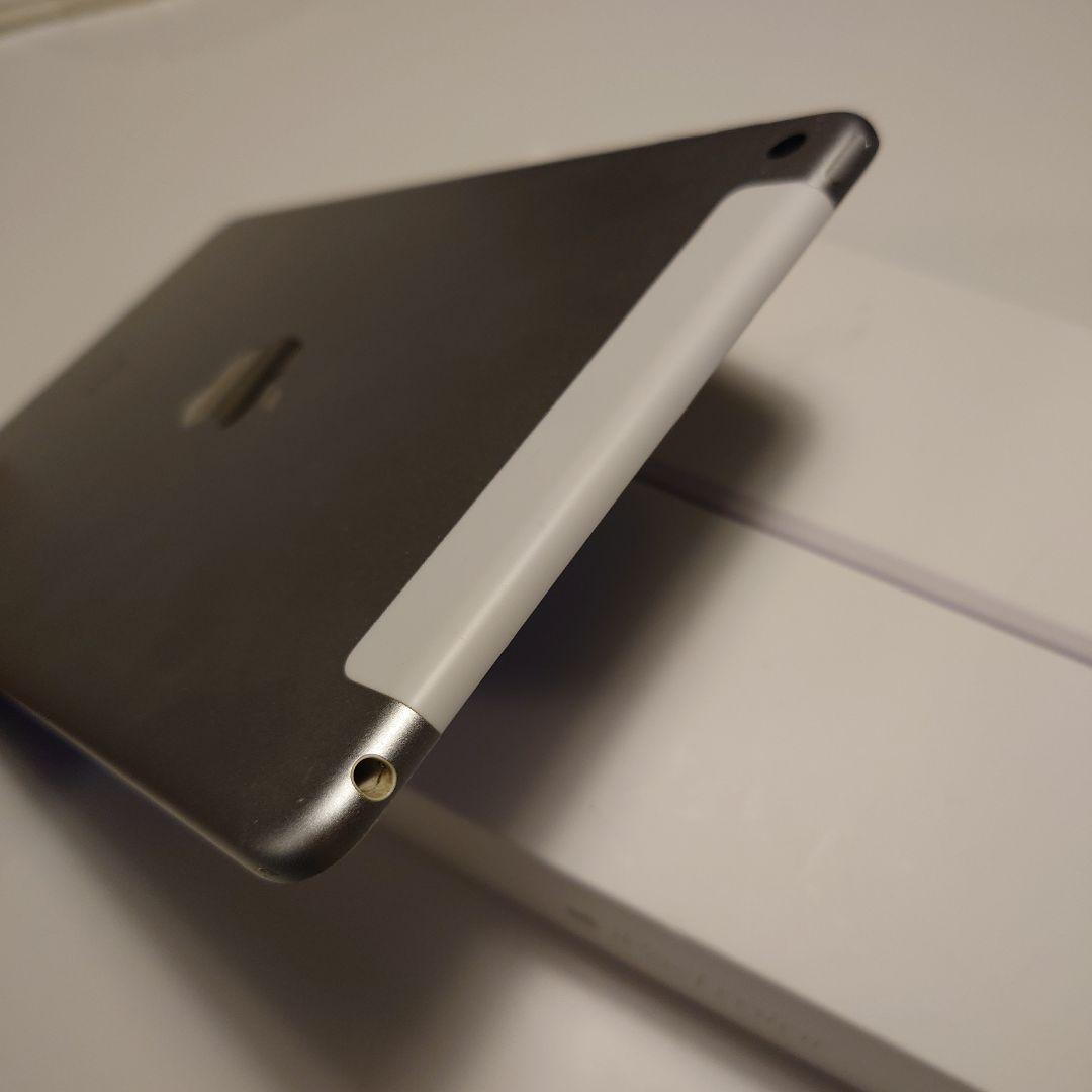 iPad本体 iPad mini 4 Wi-Fi+Cellular 32GB