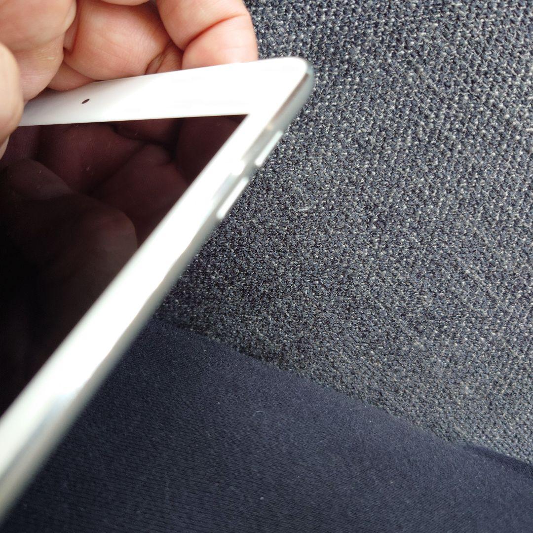 iPad本体 iPad mini 4 Wi-Fi+Cellular 32GB