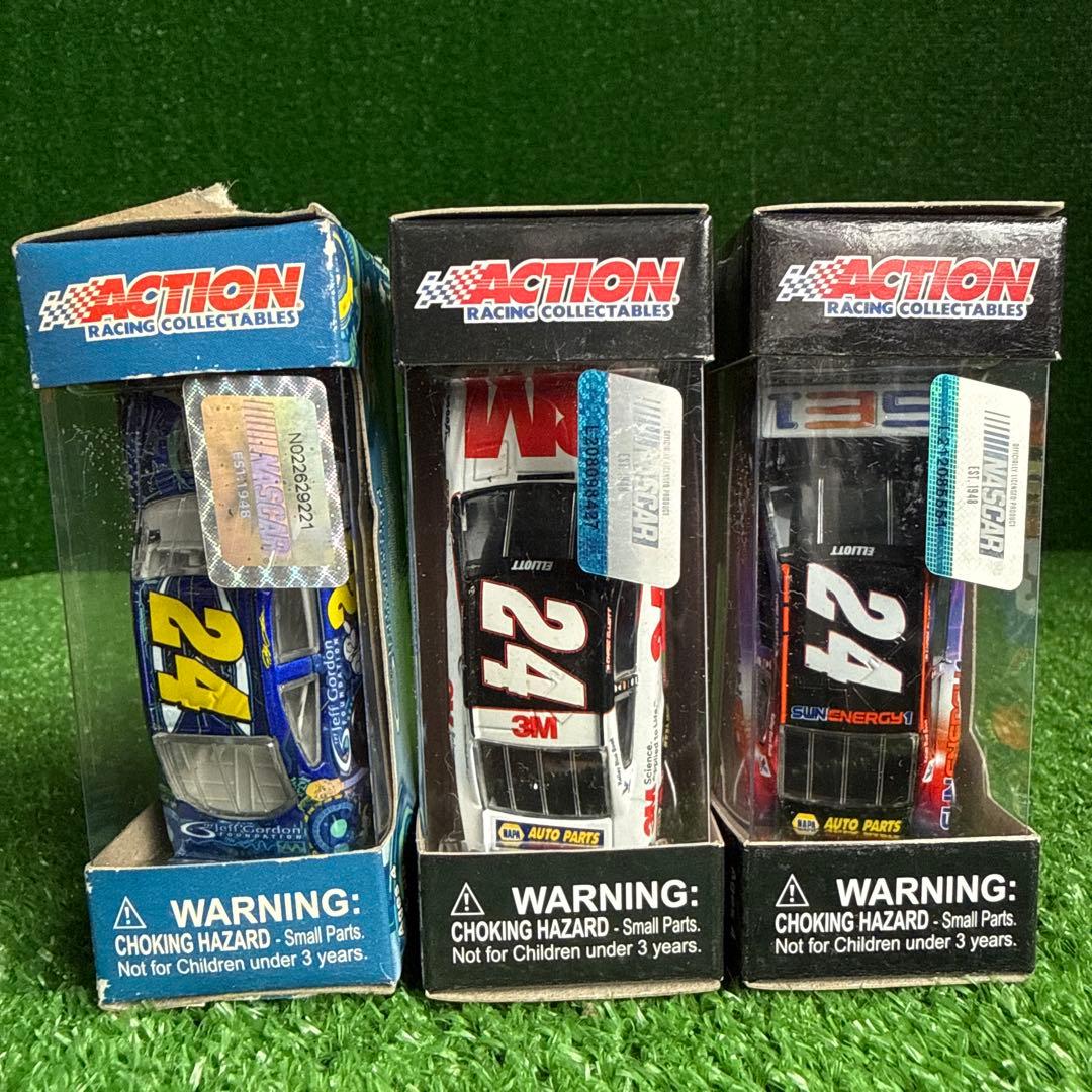 a230-9】ナスカー チェイス・エリオット/ジェフ・ゴードン #24 計3台