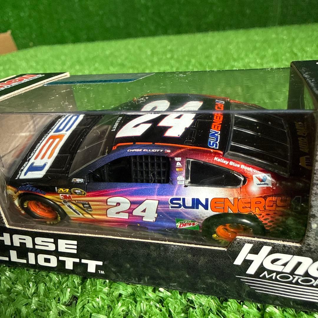 a230-9】ナスカー チェイス・エリオット/ジェフ・ゴードン #24 計3台