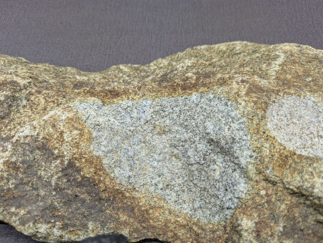 三原山 火山弾 庵治石 台付き