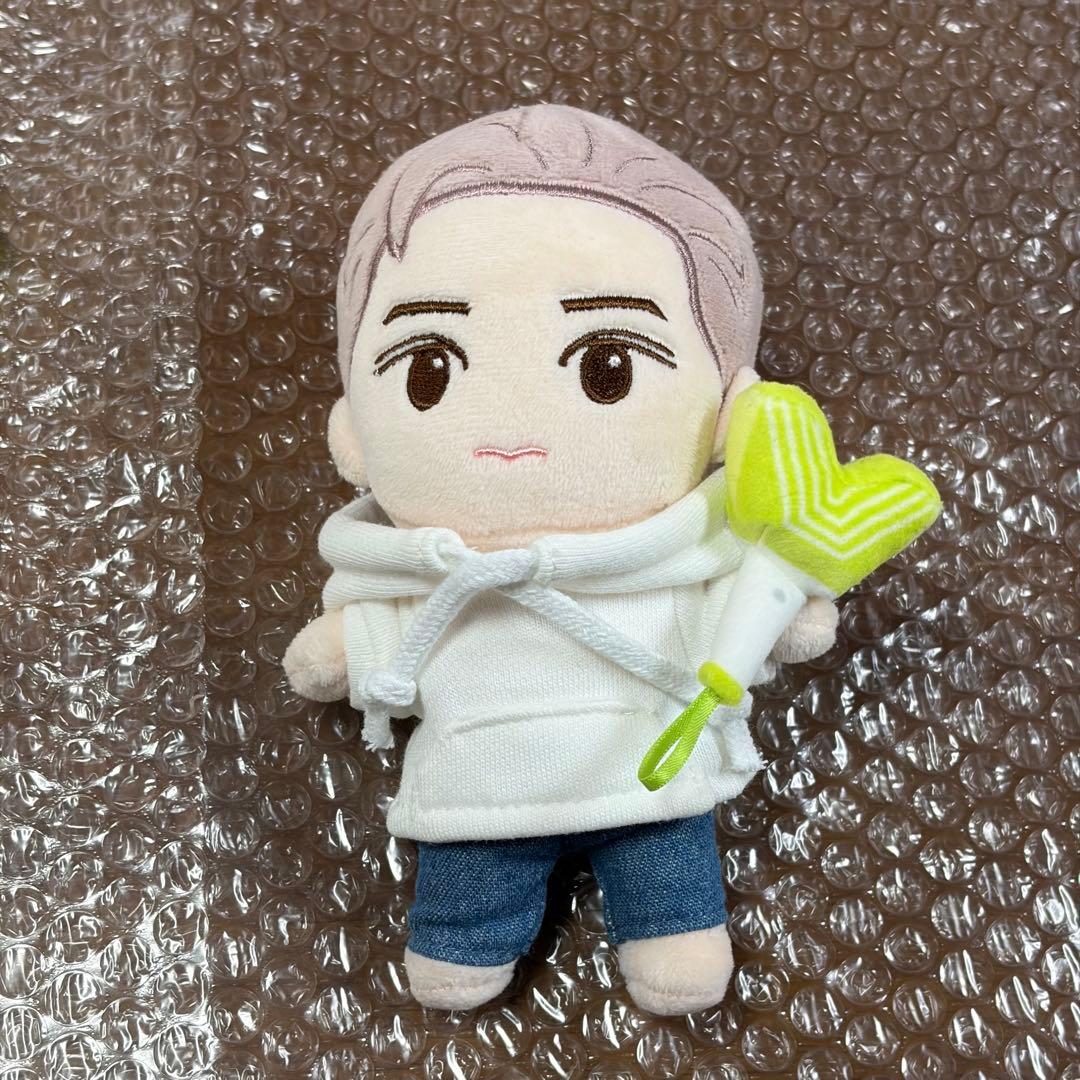 WayV KUN クン ぬいぐるみ CCOMAZ サンリオ Sanrio 威神V