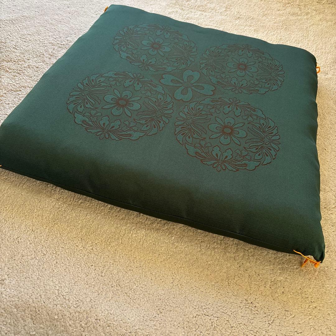 座布団 2枚　日本直販総本社　カイロプラクティック