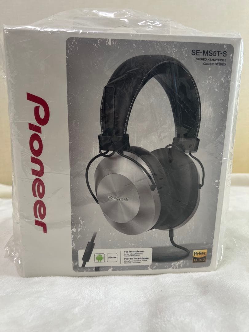 【新品未使用未開封】Pioneer SE-MS5T-S 有線ヘッドホン★シルバー