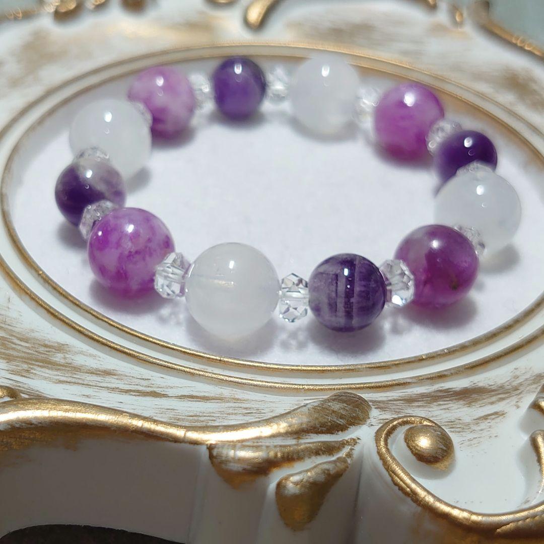 艶やかなレピドライトマイカが際立つ天然石ブレス　素敵な逸品