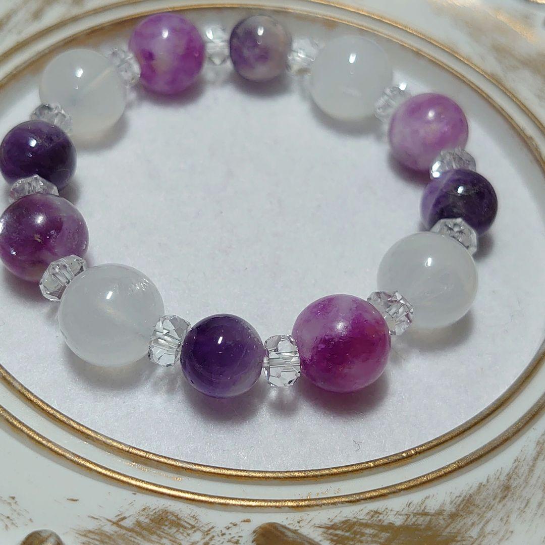 艶やかなレピドライトマイカが際立つ天然石ブレス　素敵な逸品