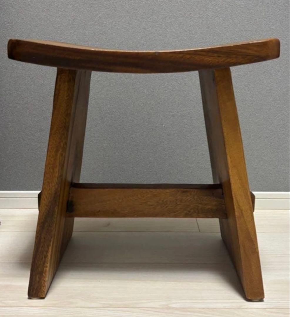★★ZARA ★★ 曲線的座面木製スツール　1脚