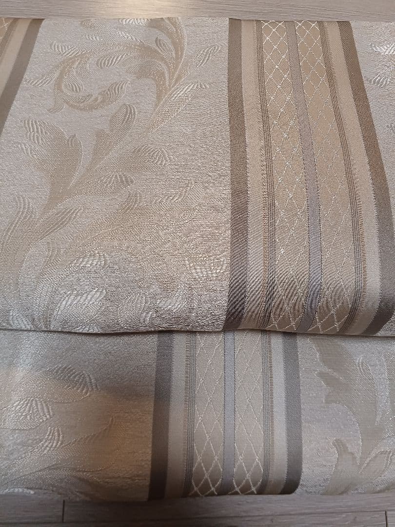 カーテン　丈208cm×幅187cm　2倍ひだ　レース　タッセル付　ベージュ