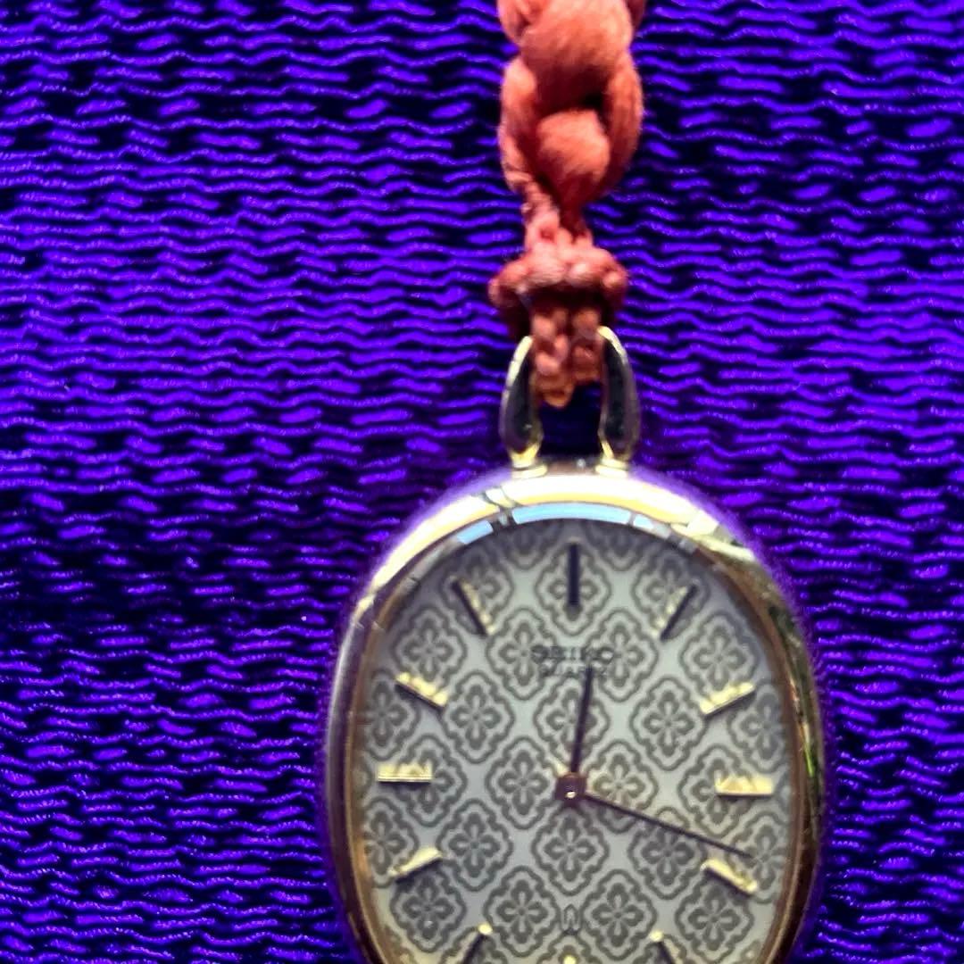 SEIKOの和装用　美しい　時計　　　限定品　貴重　稼動確認済み