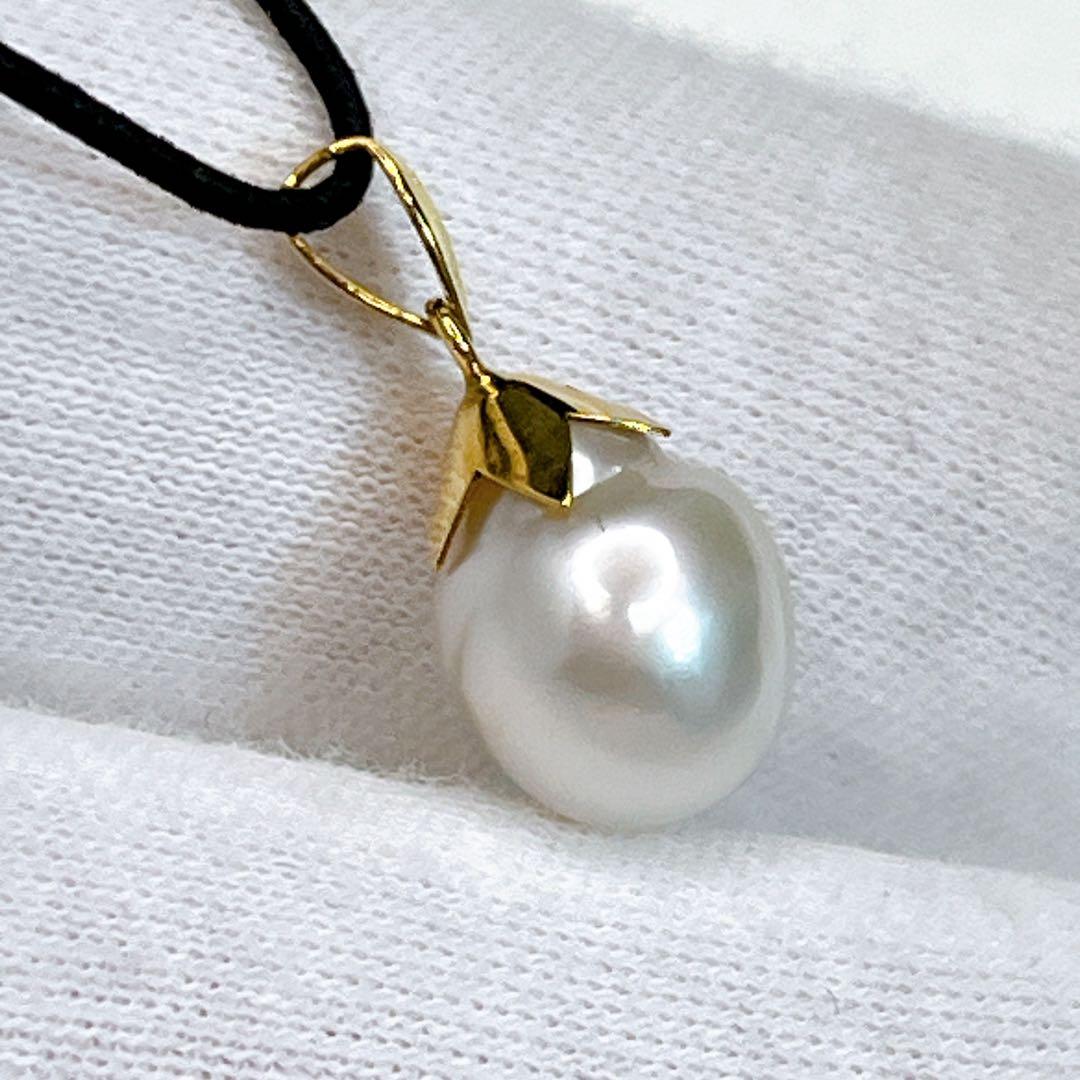 K18 白蝶真珠バロック　8.6mm ペンダントトップ　A002 ネックレス