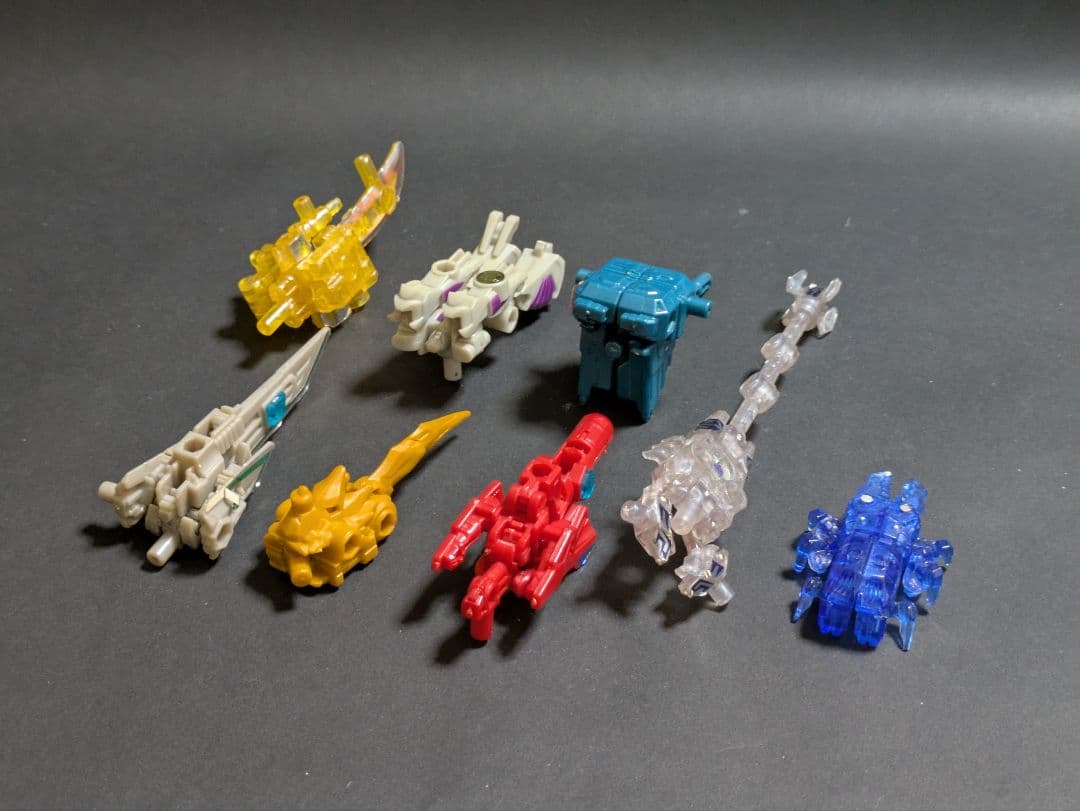トランスフォーマープライム アームズマイクロン 8体セット