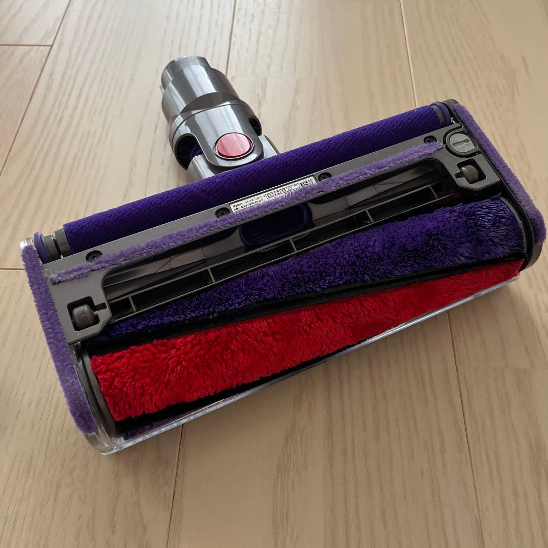 V*c様 ダイソンSV12コードレスクリーナー 各種アッチメント付