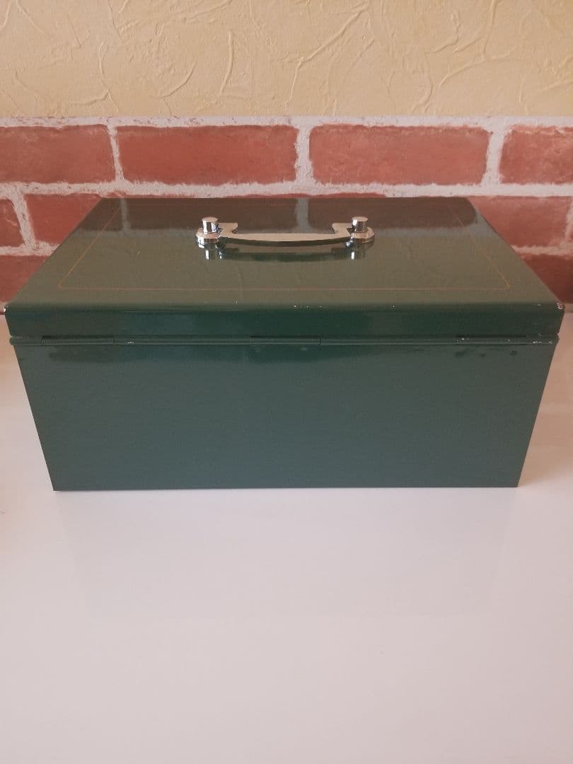 ヤマト金属　金庫