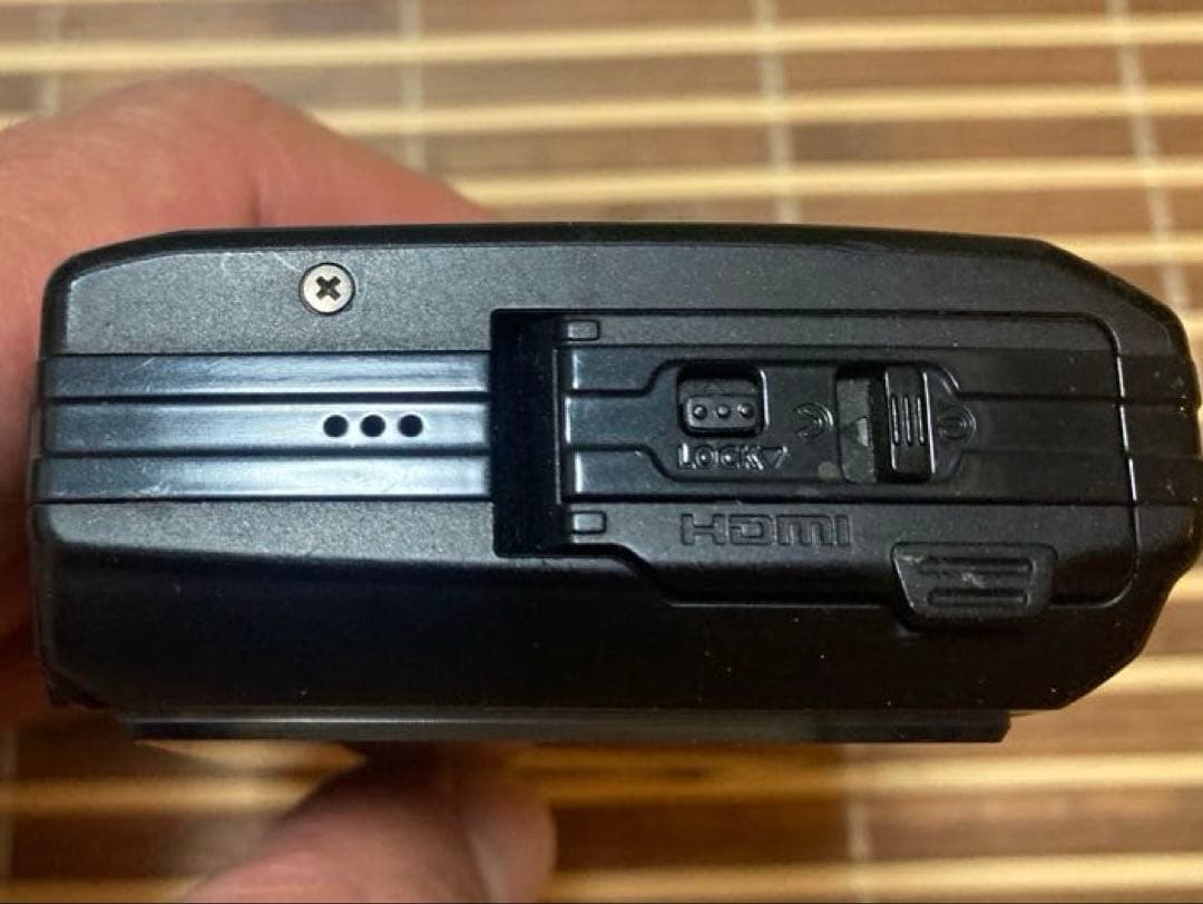 中古品　OLYMPUS STYLUS TG-4 Tough