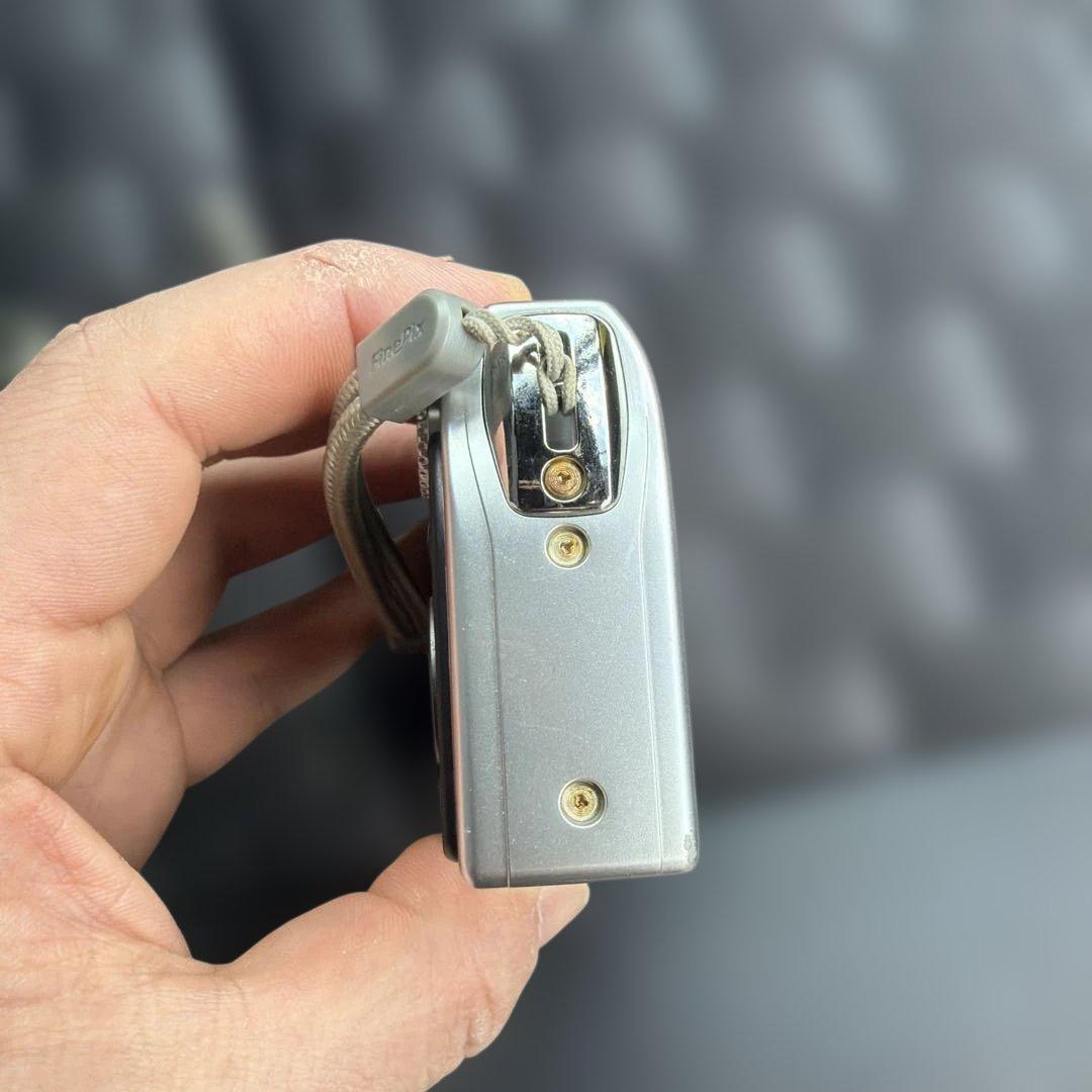 デジタルカメラ Fujifilm FinePix F40fd