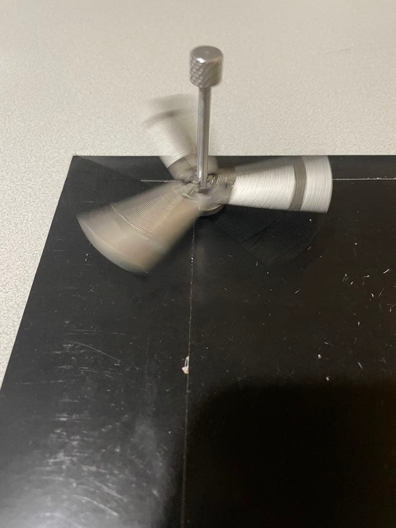 変形コマ　重さ約100グラム　コマ大戦　こま　最終値下げ