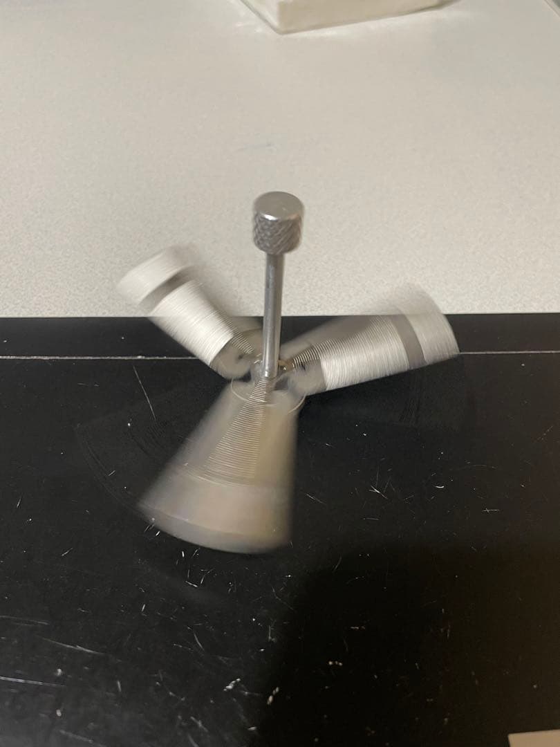 変形コマ　重さ約100グラム　コマ大戦　こま　最終値下げ