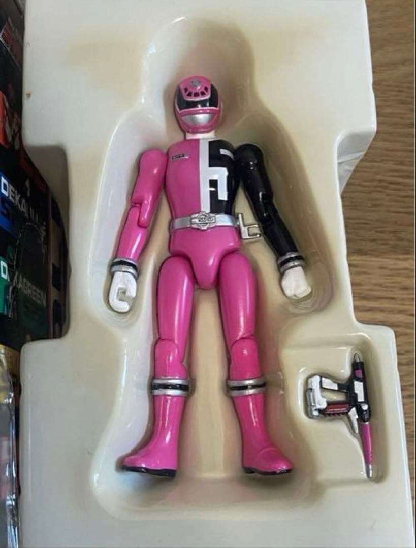 特捜戦隊　デカレンジャー　フィギュア　戦隊ヒーロー　特撮 平成　おもちゃ レア